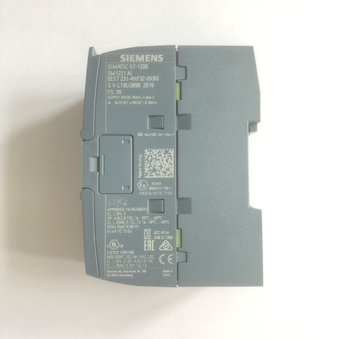  Siemens Brand New Original Plc Programming Controller  6ES7522-1BL01-0AB0